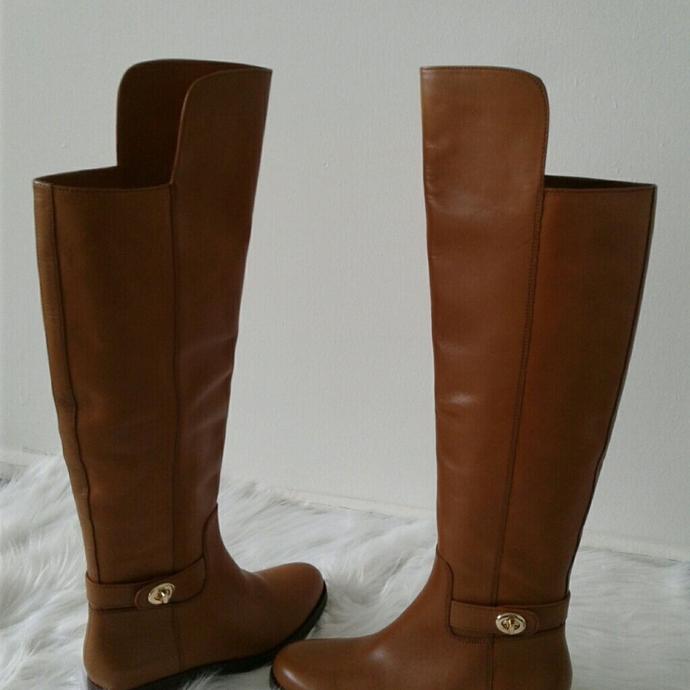 Coach Emmie Brown boots - Picture 2 of 3